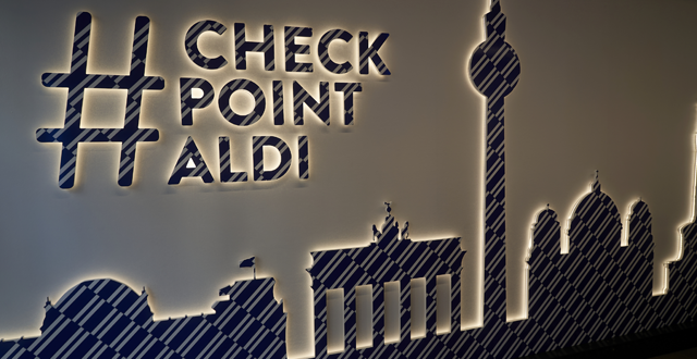 Aldi Nord öffnet an der Friedrichstraße in Berlin - Die Eingangswand des Aldi Markts an der Friedrichstraße in Berlin - Quelle: Unternehmensgruppe Aldi Nord