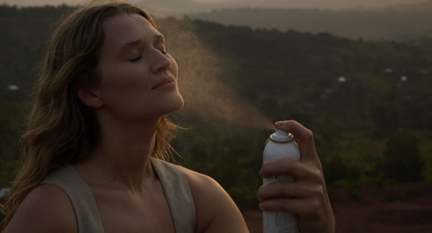 Pierre Fabre kooperiert mit Toni Garrn Foundation - Die Toni Garrn Foundation setzt sich zusammen mit Eau Thermale Avène dafür ein, Mädchen und Frauen den Zugang zu Bildung und Gesundheitsversorgung zu ermöglichen - Quelle: Pierre Fabre
