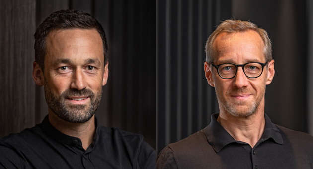 Hansgrohe Group: Benjamin Holzer übernimmt Leitung von Axor - Benjamin Holzer (l.), Vice President Axor, und Olivier Sogno (r.), Vice President Corporate Marketing Hansgrohe Group - Quelle: Tom Hegen für Axor / Hansgrohe SE