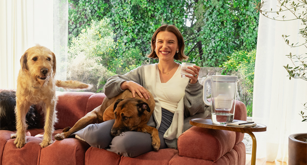 Millie Bobby Brown wird globale Brita-Markenbotschafterin - Millie Bobby Brown wird das Gesicht der neuen Brita-Kampagne 'Own Your Thing' – Quelle: Artemio Nadyozhin/Brita