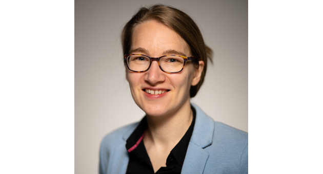 "KI sortiert vor – und Marken müssen liefern" - Julia Eymann ist Senior Research Manager bei der GIM Gesellschaft für Innovative Marktforschung mbH - Quelle: Konrad Goes