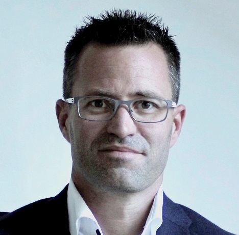 Sven Fierenkothen leitet DACH-Geschäft von Neato Robotics -