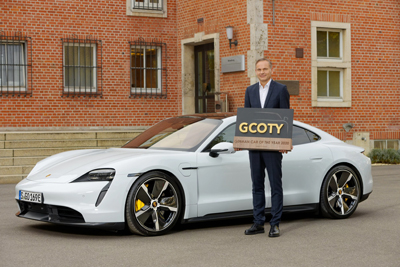 Porsche Taycan ist 'German Car of The Year' -