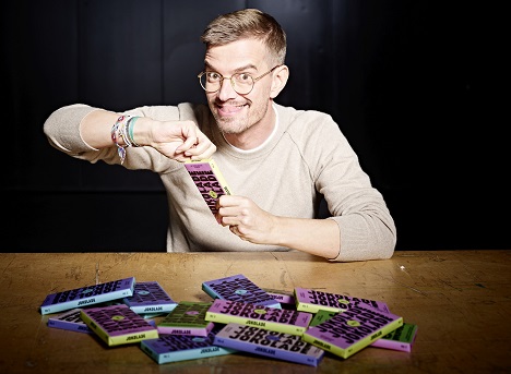 Joko Winterscheidt bringt in Kooperation mit Barry Callebaut Schokomarke heraus -