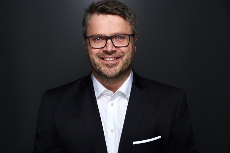 Andy Niemann heuert bei NEC Display Solutions an -